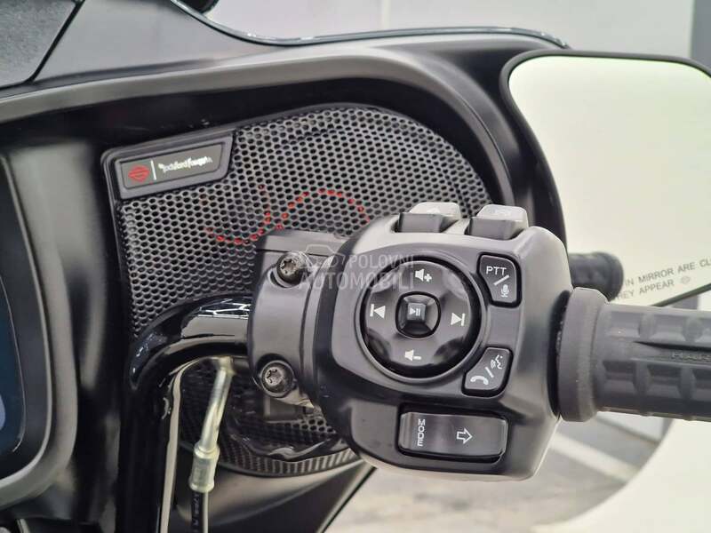 Harley Davidson street glide ultra