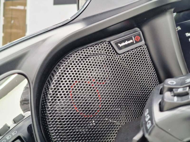 Harley Davidson street glide ultra