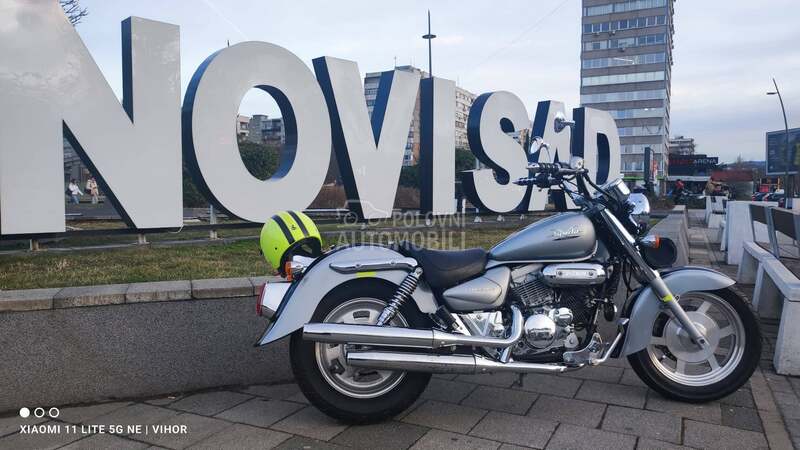 Hyosung GV250 Aquila