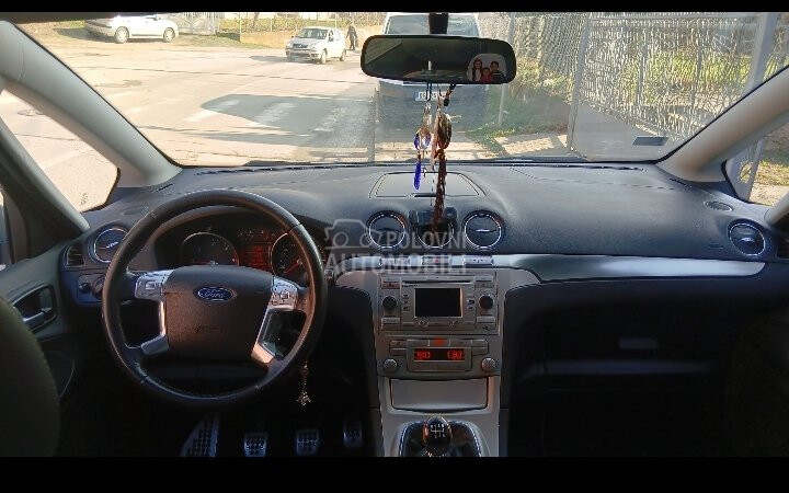 Ford S-Max 