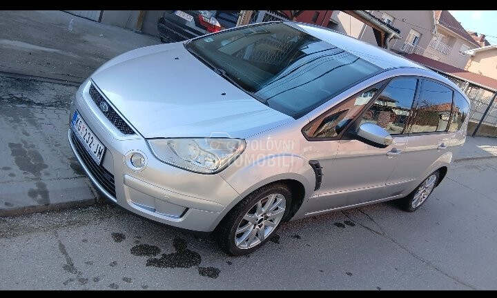 Ford S-Max 