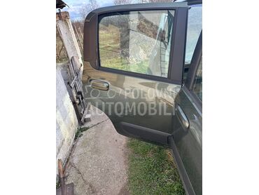 Zadnja desna vrata za Fiat Panda od 2012. do 2017. god.