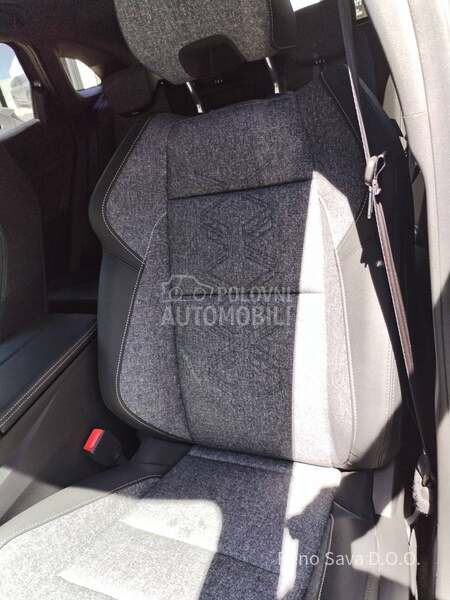 Renault Austral Techno MHEV 150 auto