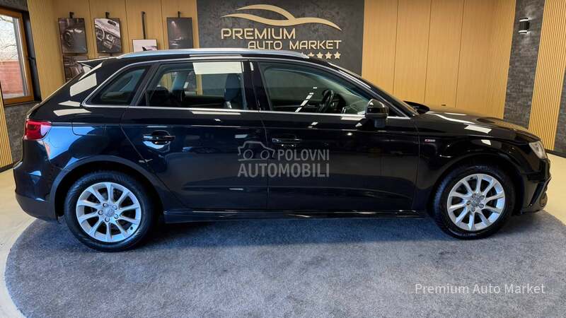 Audi A3 /1.6 TDI//S LINE/NOV