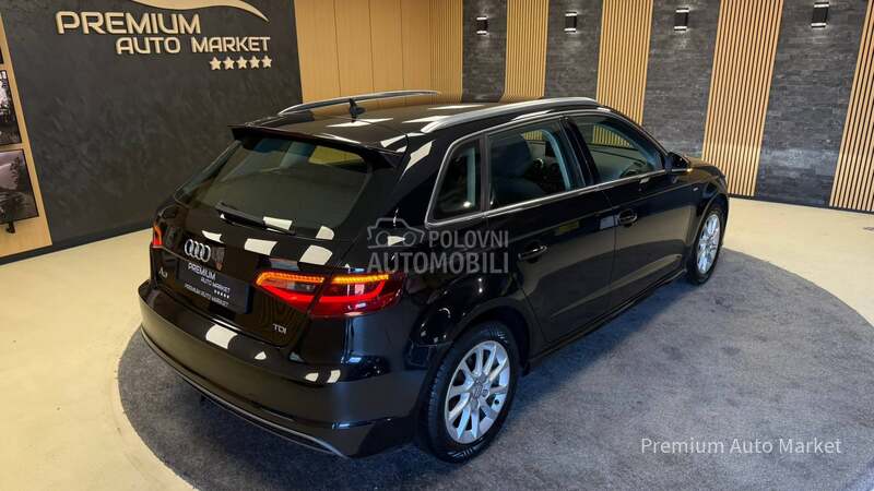 Audi A3 /1.6 TDI//S LINE/NOV