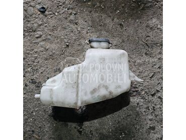 Posuda tečnosti za brisače za Renault Kangoo od 1997. do 2003. god.