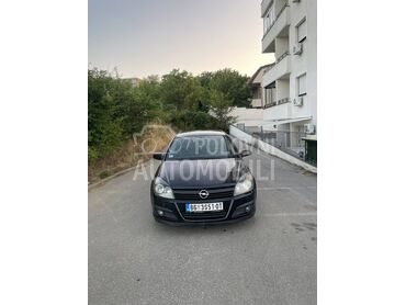 Opel Astra H COSMO