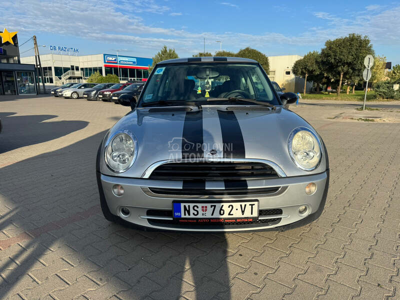 MINI One 