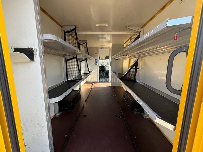 Mercedes Benz Sprinter 