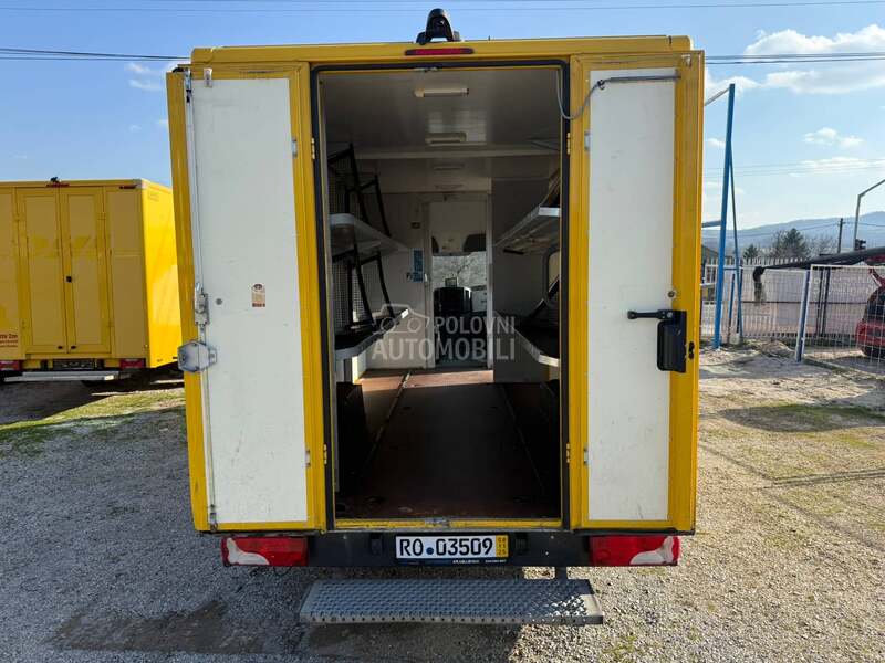 Mercedes Benz Sprinter 