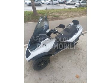 Piaggio MP3