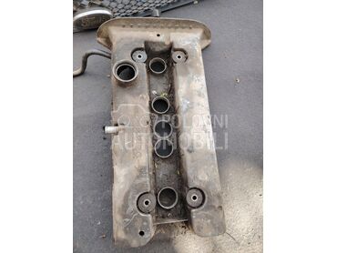 poklopac motora 1.6 16v za Ford Escort, Fiesta, Focus ...