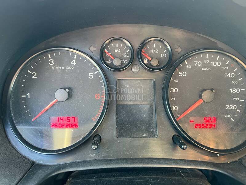 Audi A2 1.4 R.E.G.I.S.T