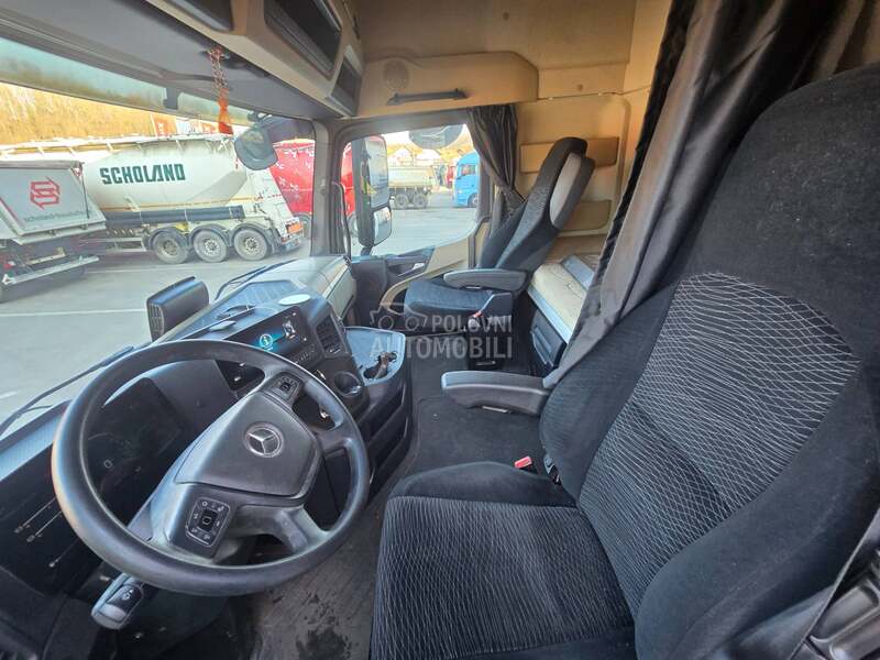 Magirus Deutz Actros 1851 Mega MP5