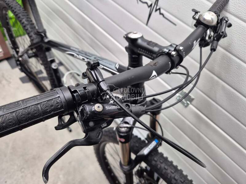 Centurion Backfire 2.29 XT vel.46cm