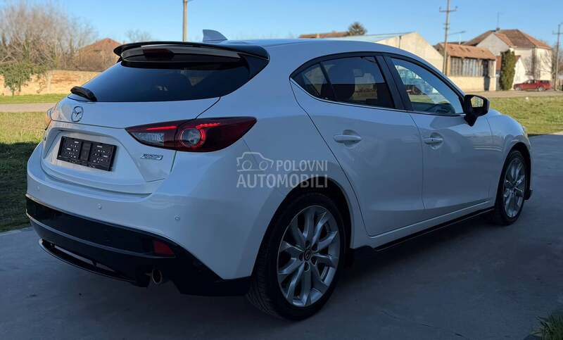 Mazda 3 