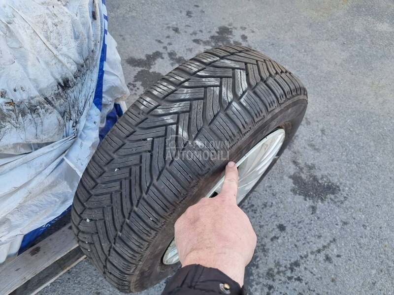 Michelin 195/65 R15 Zimska