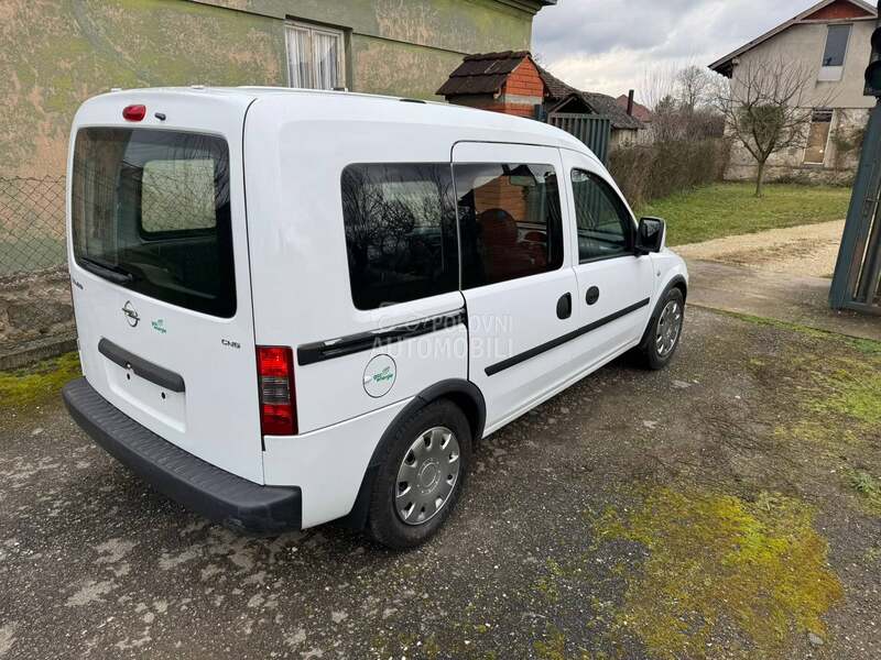 Opel Combo 1.6