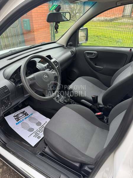 Opel Combo 1.6