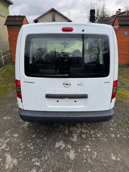 Opel Combo 1.6