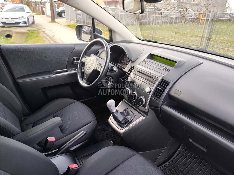 Mazda 5 