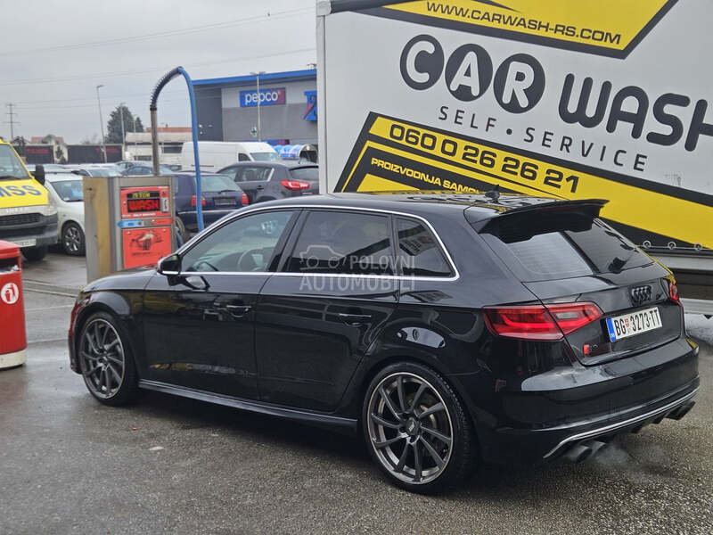 Audi S3 