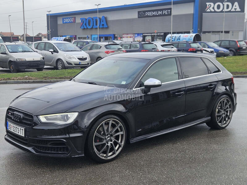 Audi S3 