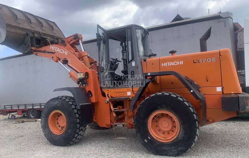 Hitachi LX170E Svajcara