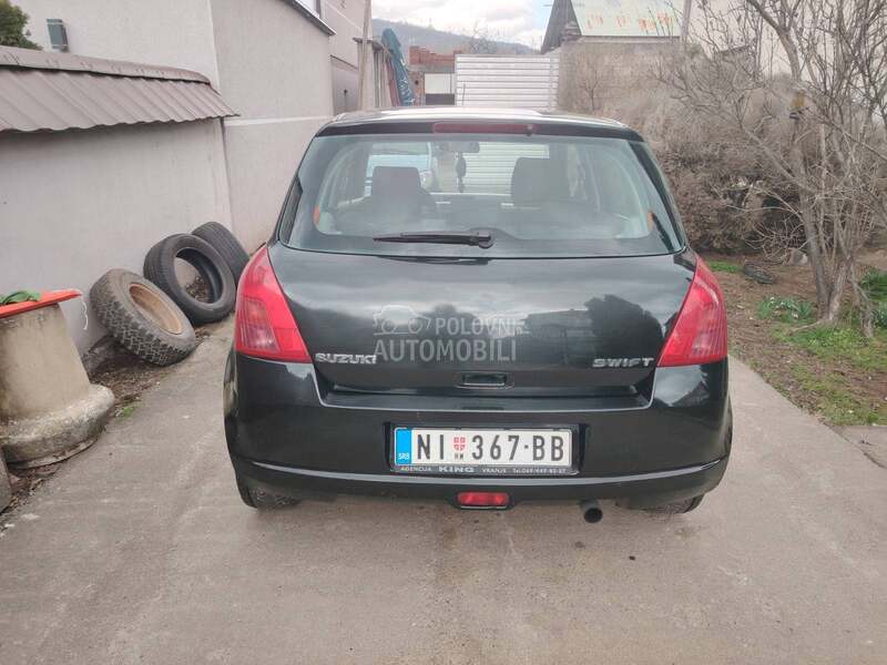 Suzuki Swift 1.3