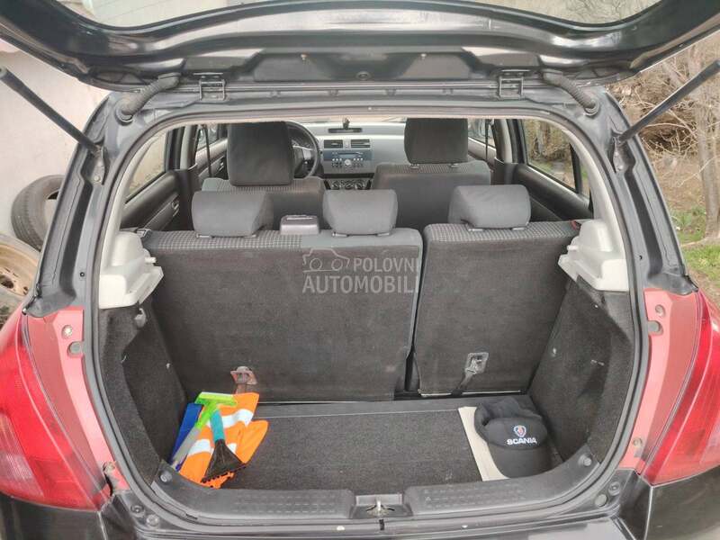 Suzuki Swift 1.3