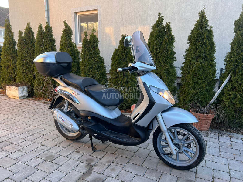 Piaggio beverly 250