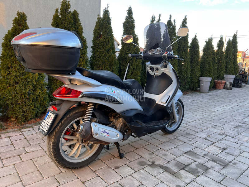 Piaggio beverly 250
