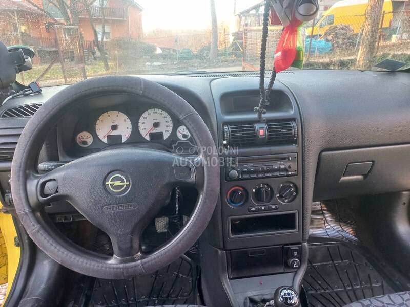 Opel Astra G 