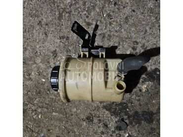 Posuda servo ulja za Dacia Logan od 2004. do 2012. god.