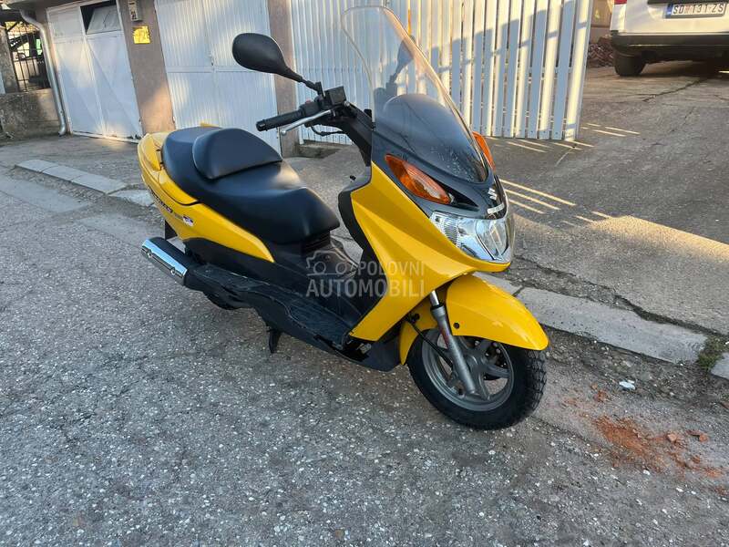 Suzuki Burgman