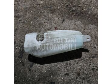 Posuda tečnosti za brisače za Dacia Logan od 2004. do 2012. god.