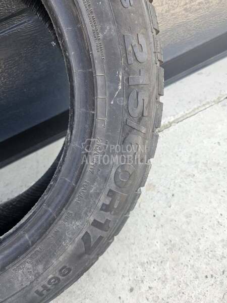 Continental 215/60 R17 Zimska