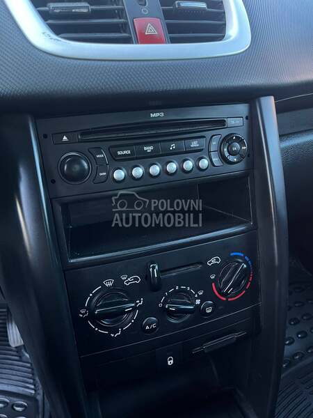 Peugeot 207 1.4b