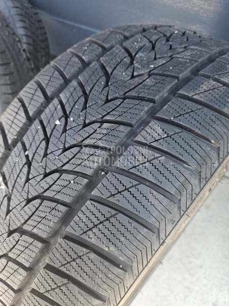 Imperial 255/40 R20 Zimska