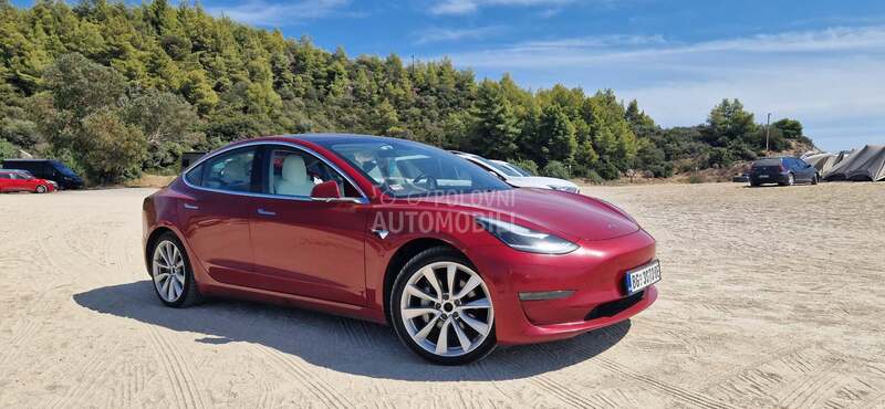 Tesla Model 3 Long Range AWD