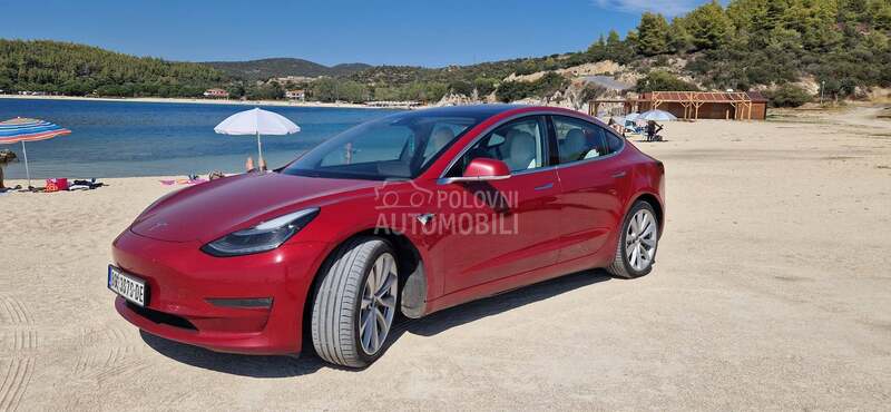 Tesla Model 3 Long Range AWD