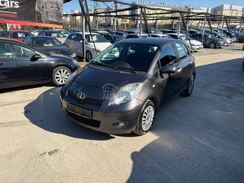Toyota Yaris 