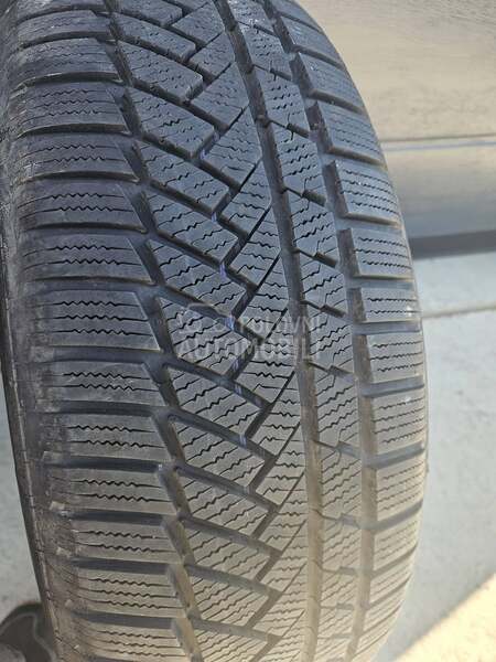 Continental 235/60 R18 Zimska
