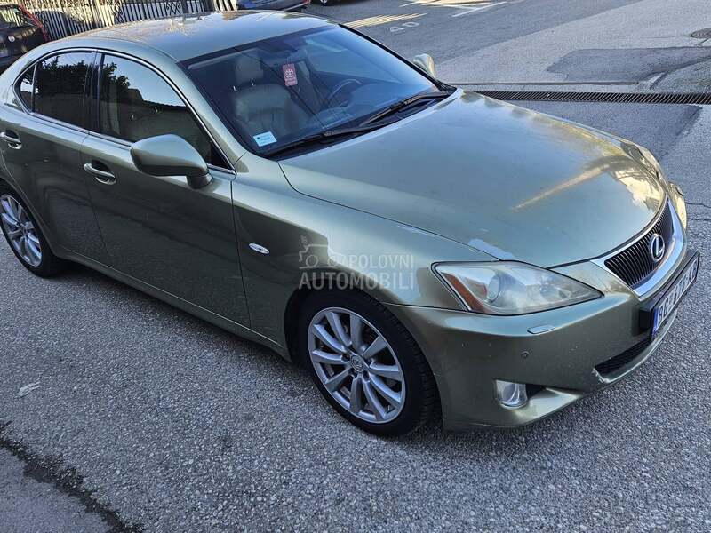 Lexus IS 250 