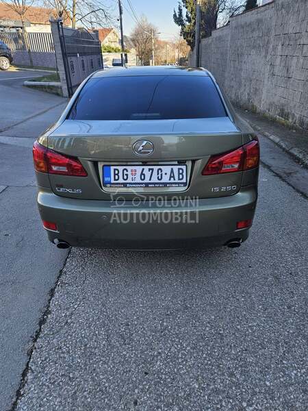 Lexus IS 250 