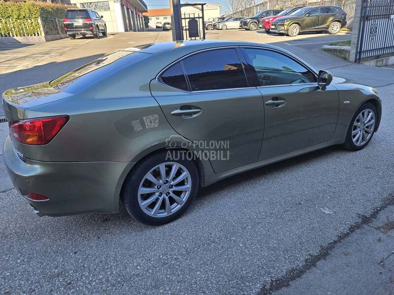 Lexus IS 250 