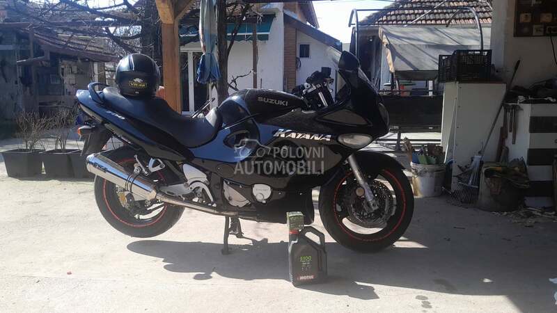 Suzuki GSXF 750 KATANA