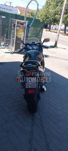 Suzuki GSXF 750 KATANA