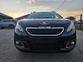 Peugeot 2008 1.2 vti