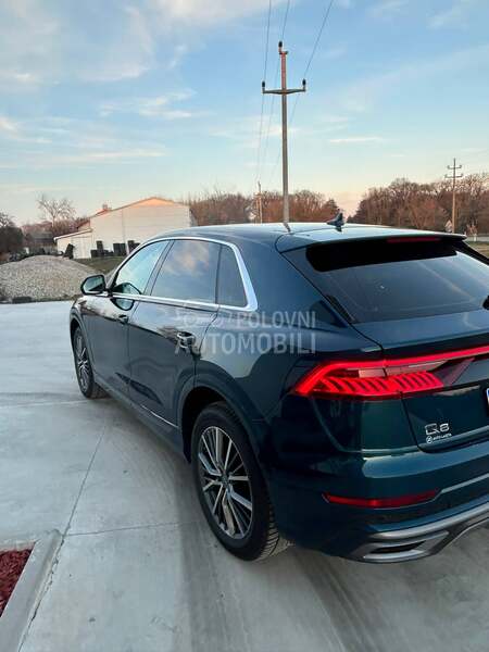 Audi Q8 